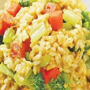 38. Curry Mixed Vegetable Fried Rice / 咖喱什锦炒饭